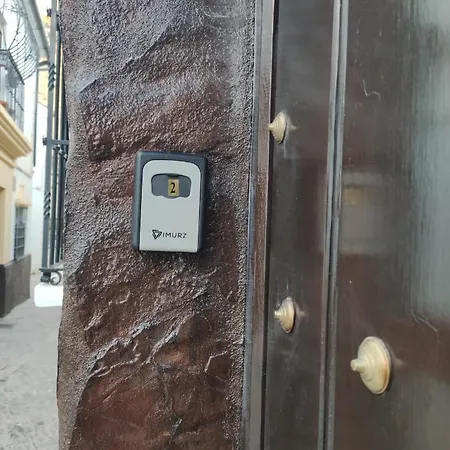 Daniela 2 Con Terraza Y Vistas A La Catedral Ронда