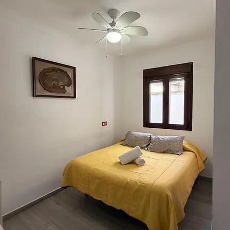 Daniela 2 Con Terraza Y Vistas A La Catedral Lägenhet *