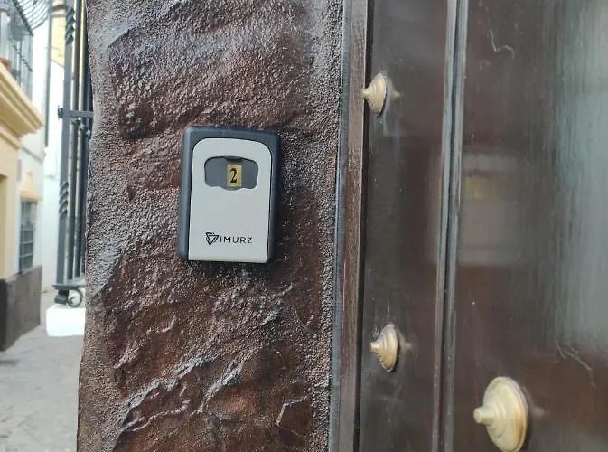 Daniela 2 Con Terraza Y Vistas A La Catedral Ронда